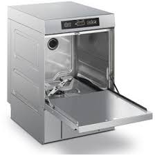Стаканомоечная машина SMEG UG403DM

